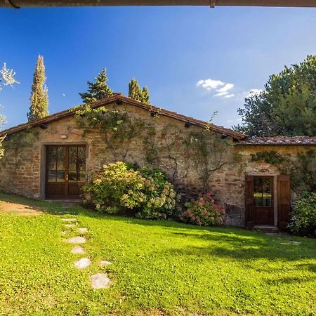 Pozza Di Volpaia By Salogi Villas Radda in Chianti Exterior photo